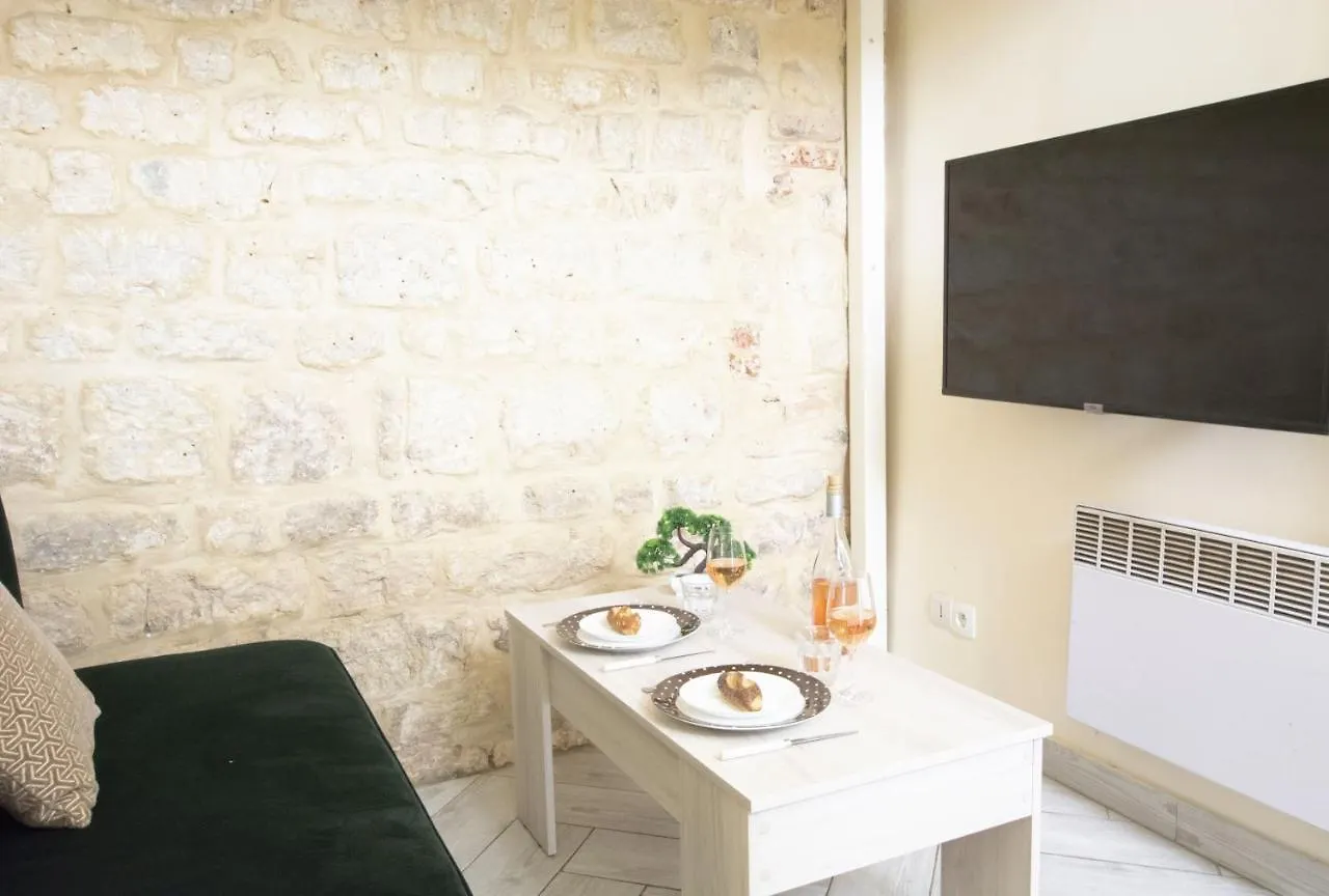 Apartment Cosy Nest In The Marais By Guestready *